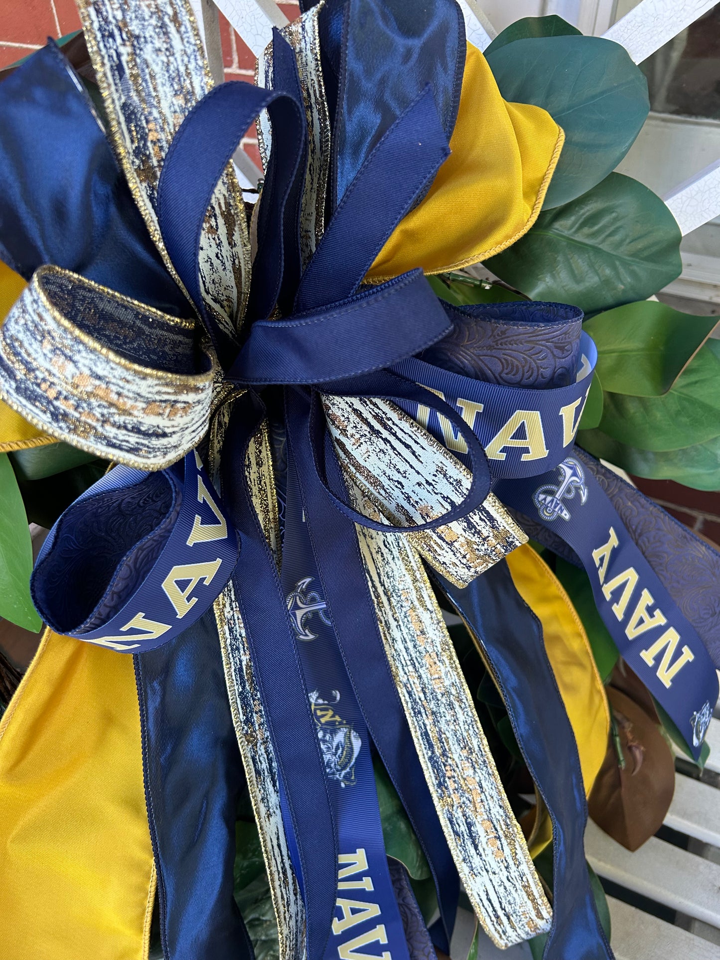 Go Navy Bow