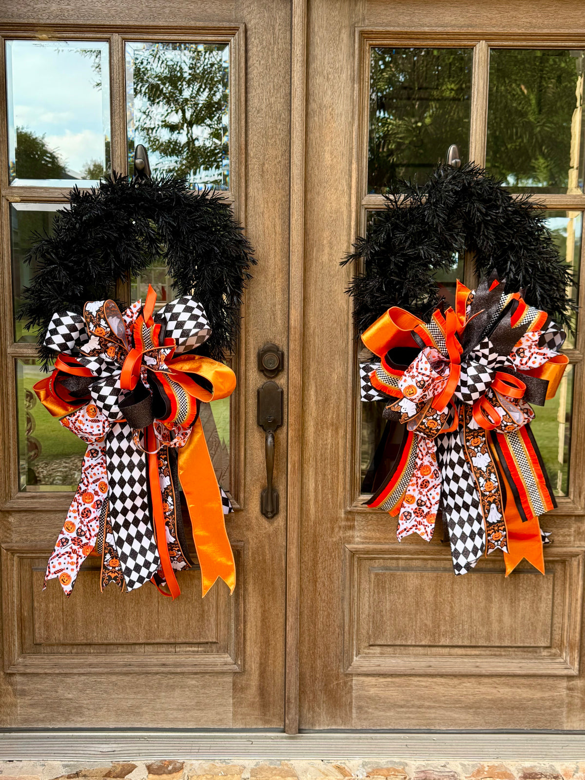 XL Candy Corn Delight Bow image 0
