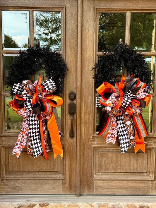 XL Candy Corn Delight Bow image 0
