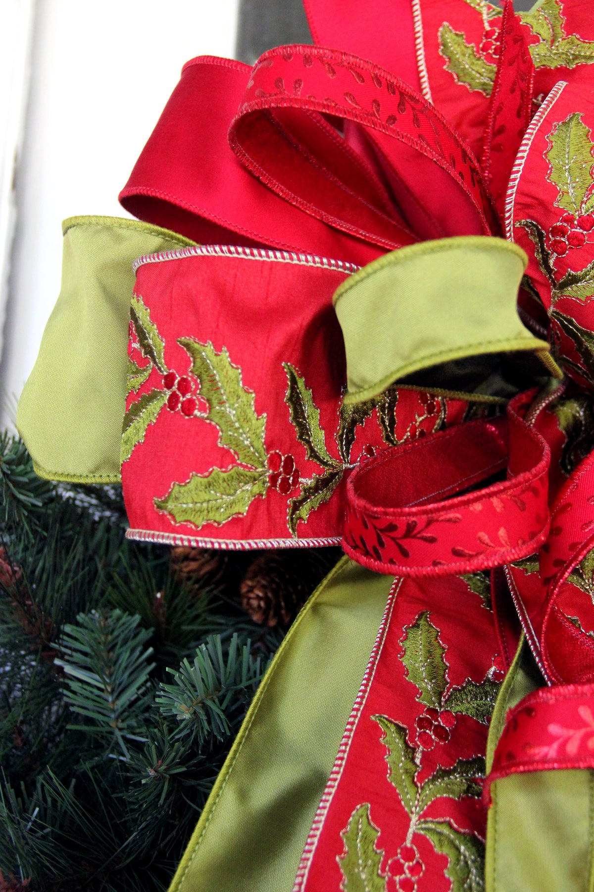 XL Sophisticated Red and Green Holly Bow image 1