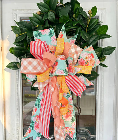 Large 6 Holiday Subscription image 3