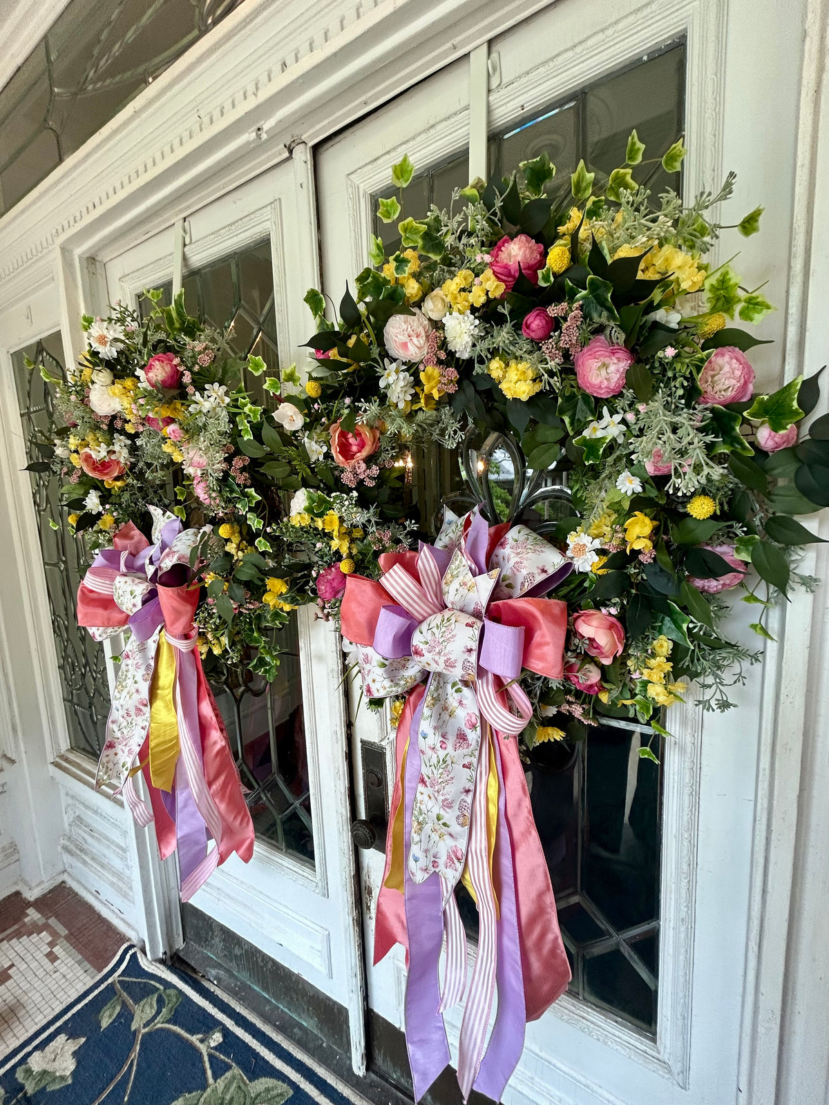 Medium Garden Party Wreath and Bow Package image 0