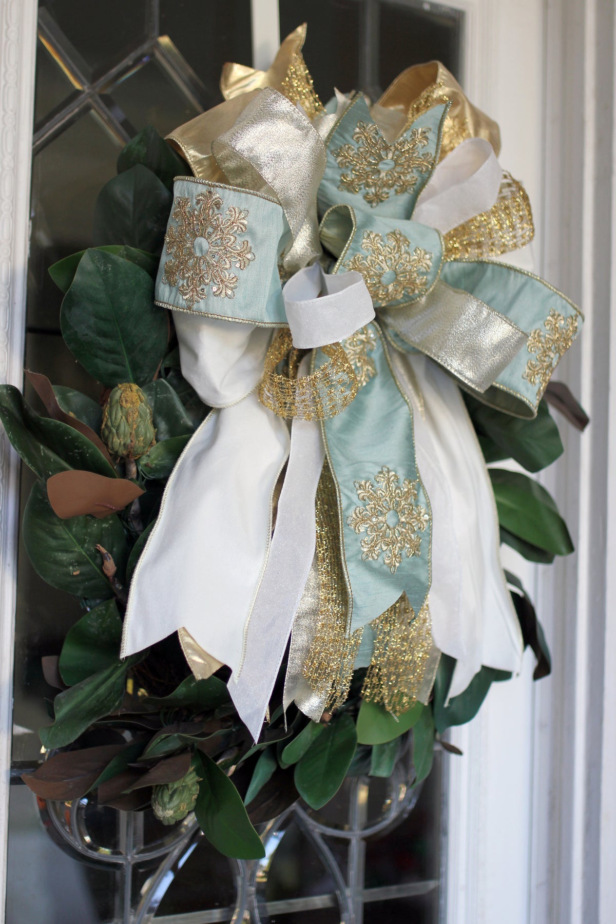 XL Champagne Kissed Snowflakes in Blue image 0