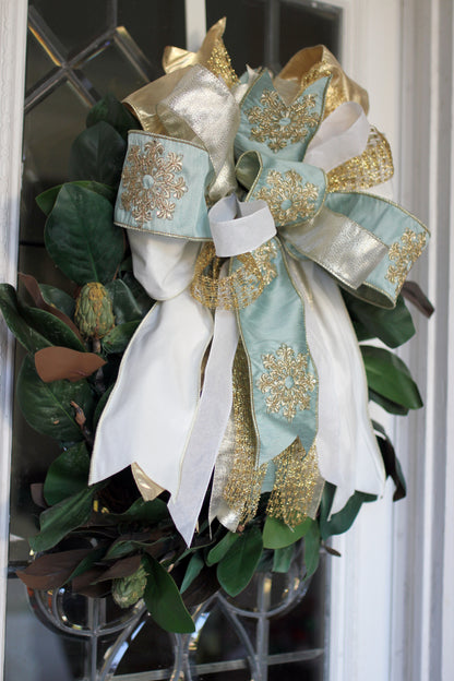XL Champagne Kissed Snowflakes in Blue image 0