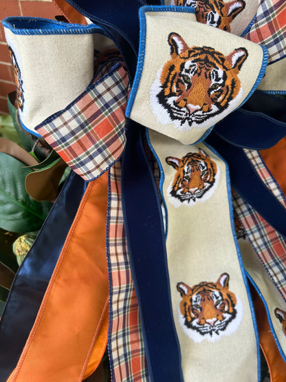 Auburn Collegiate Bow