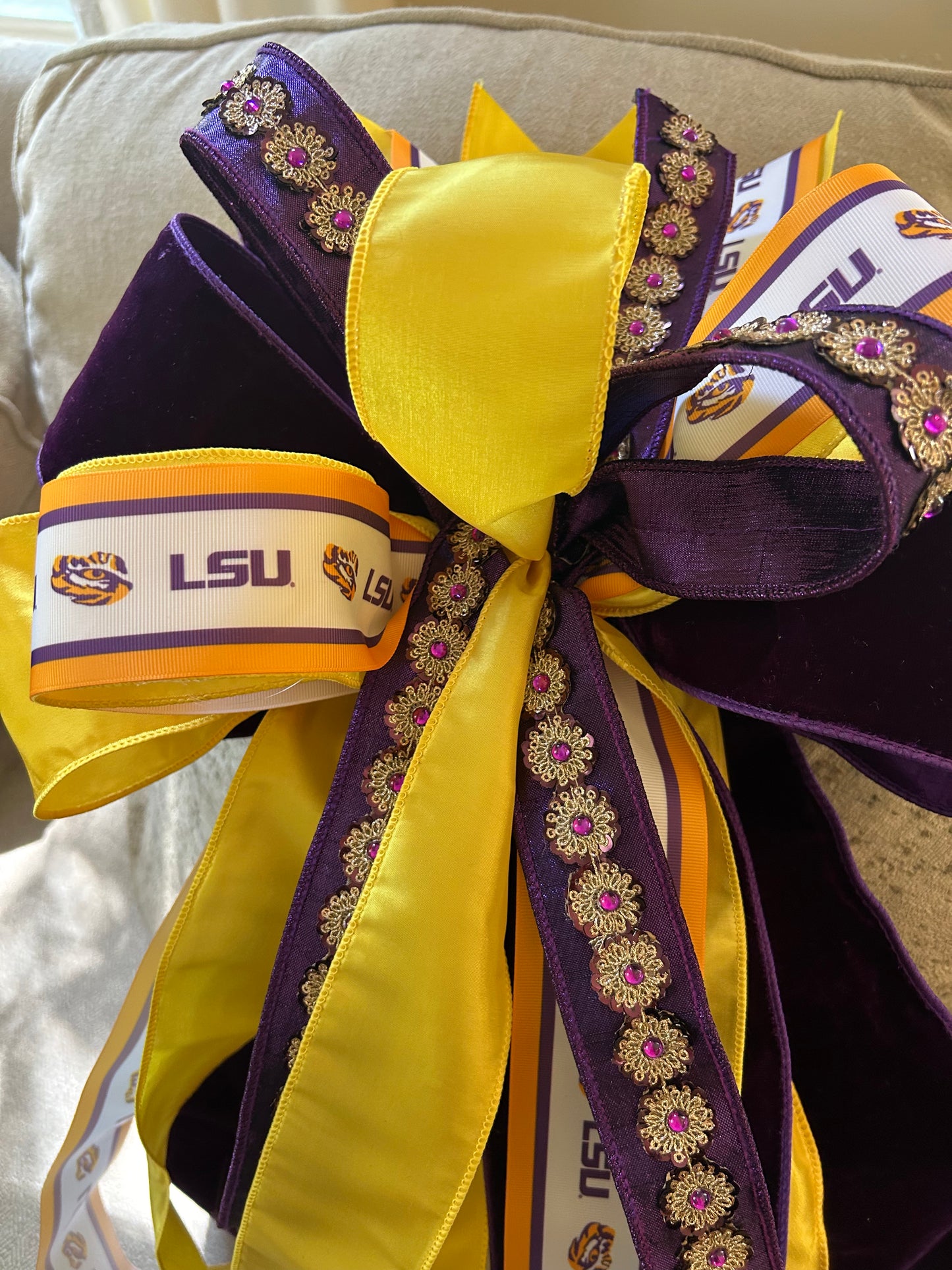 LSU Collegiate Bow