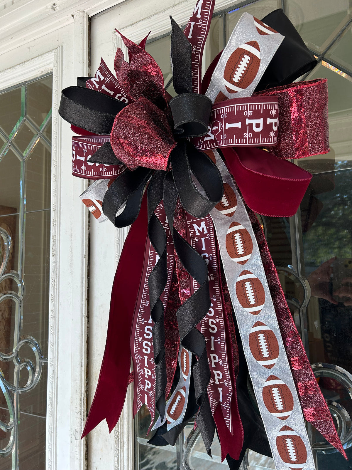 XL Mississippi State Bow image 0